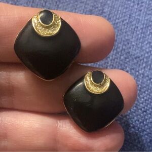 VTG 80’s Modernist Black Enamel and Gold Tone Earrings CLIPS